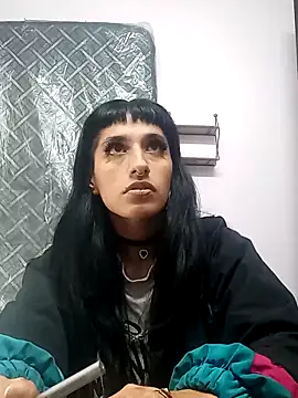 FRANCESCA LOVE  online show from 04/16/26, 12:55