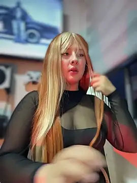 Snapshot of CharlotteUwU_ chatting on 02/09/26, 11:31 CharlotteUwU online show from 02/09/26, 11:31