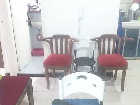 Charlotte gray  online show from 04/14/26, 07:53