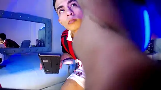 Snapshot of Apolo_Richards chatting on 03/16/26, 07:29 Apolo Richards online show from 03/16/26, 07:29