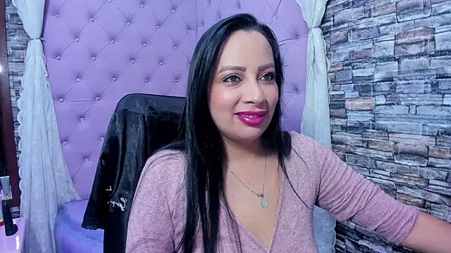 Snapshot of Ashley_Obsession chatting on 04/07/26, 08:31 Ashley Obsession online show from 04/07/26, 08:31