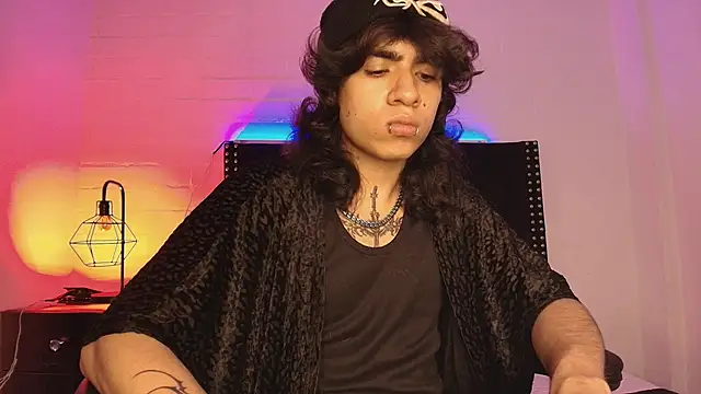 Axell Kussh online show from 02/13/26, 01:40