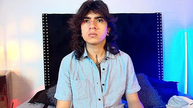 Axell Kussh online show from 02/17/26, 02:46