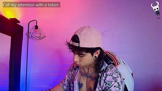 Snapshot of Axell_Kussh chatting on 03/07/26, 03:14 Axell Kussh online show from 03/07/26, 03:14