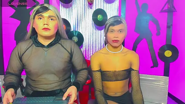 Snapshot of Cristal_and_noha chatting on 02/26/26, 03:38 Cristal and noha online show from 02/26/26, 03:38