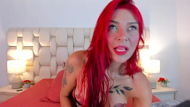Snapshot of NataliaCollinslim chatting on 07/07/26, 04:37 NataliaCollinslim online show from 07/07/26, 04:37