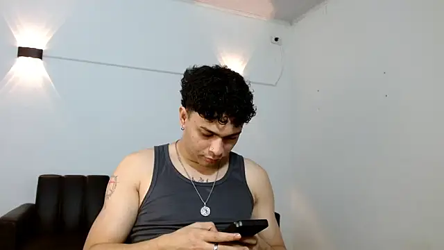 Snapshot of Philip_Jons chatting on 03/21/26, 09:51 Philip Jons online show from 03/21/26, 09:51