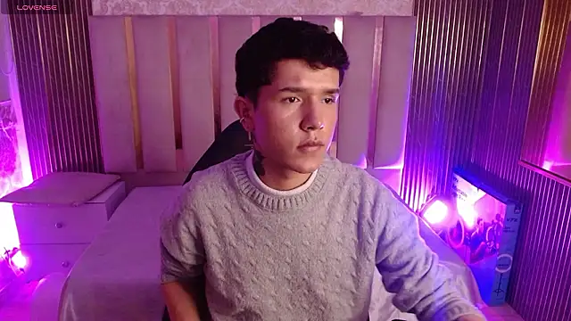 estefan tay online show from 02/20/26, 01:35