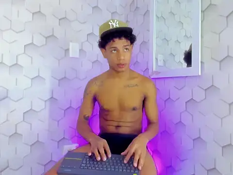 777 dmz  online show from 02/07/26, 01:53