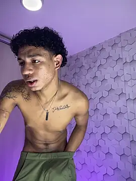 777 dmz  online show from 02/15/26, 02:08