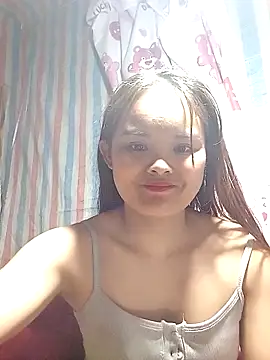 Luminana online show from 02/16/26, 02:40