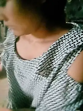 Snapshot of Luminana chatting on 06/18/26, 11:47 Luminana online show from 06/18/26, 11:47