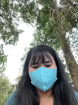 Snapshot of Lewd_couple chatting on 03/10/26, 04:50 Lewd couple online show from 03/10/26, 04:50