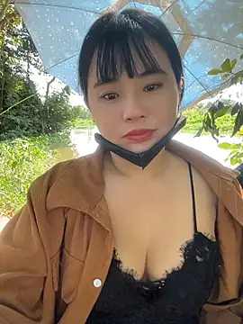 Snapshot of Lewd_couple chatting on 04/21/26, 01:53 Lewd couple online show from 04/21/26, 01:53