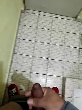 Snapshot of ivanverga14cm chatting on 03/05/26, 05:47 ivanverga14cm online show from 03/05/26, 05:47