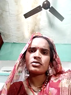 Snapshot of BIG_CHAHAT chatting on 02/14/26, 09:17 BIG CHAHAT online show from 02/14/26, 09:17