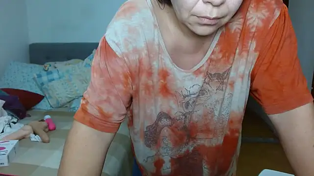 Snapshot of Karo_sexy chatting on 01/19/25, 03:08 Karo sexy online show from 01/19/25, 03:08