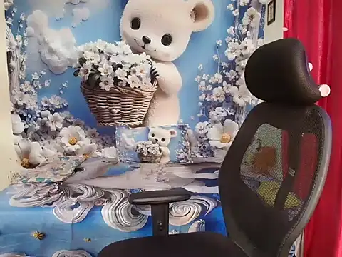 Snapshot of Bold-camlin chatting on 04/06/26, 02:40 Bold-camlin online show from 04/06/26, 02:40