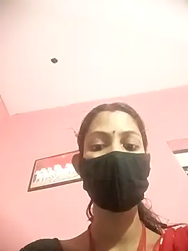 Snapshot of BIG_QWEEN_NO1 chatting on 02/17/26, 08:11 BIG QWEEN NO1 online show from 02/17/26, 08:11