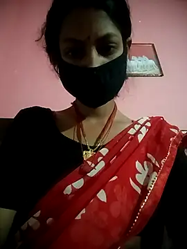 Snapshot of BIG_QWEEN_NO1 chatting on 02/21/26, 04:19 BIG QWEEN NO1 online show from 02/21/26, 04:19