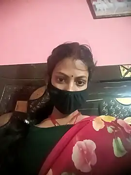 Snapshot of BIG_QWEEN_NO1 chatting on 03/03/26, 07:47 BIG QWEEN NO1 online show from 03/03/26, 07:47