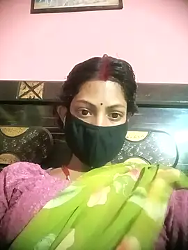 Snapshot of BIG_QWEEN_NO1 chatting on 03/07/26, 10:34 BIG QWEEN NO1 online show from 03/07/26, 10:34