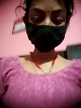 Snapshot of BIG_QWEEN_NO1 chatting on 03/11/26, 09:43 BIG QWEEN NO1 online show from 03/11/26, 09:43