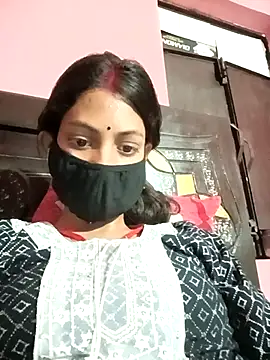 Snapshot of BIG_QWEEN_NO1 chatting on 04/04/26, 11:29 BIG QWEEN NO1 online show from 04/04/26, 11:29