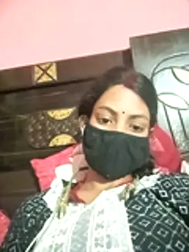 Snapshot of BIG_QWEEN_NO1 chatting on 04/06/26, 11:00 BIG QWEEN NO1 online show from 04/06/26, 11:00