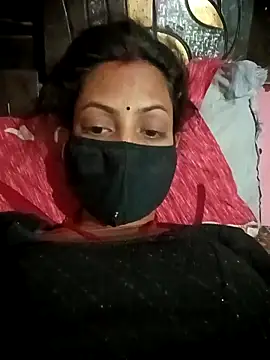 Snapshot of BIG_QWEEN_NO1 chatting on 04/14/26, 04:02 BIG QWEEN NO1 online show from 04/14/26, 04:02