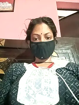 Snapshot of BIG_QWEEN_NO1 chatting on 04/15/26, 11:27 BIG QWEEN NO1 online show from 04/15/26, 11:27