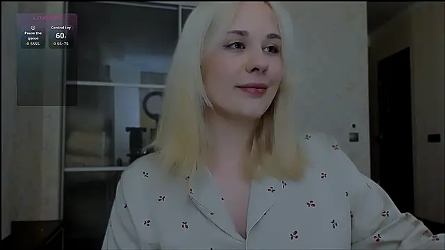 Snapshot of Rita_Wildd chatting on 03/22/26, 04:43 Rita Wildd online show from 03/22/26, 04:43