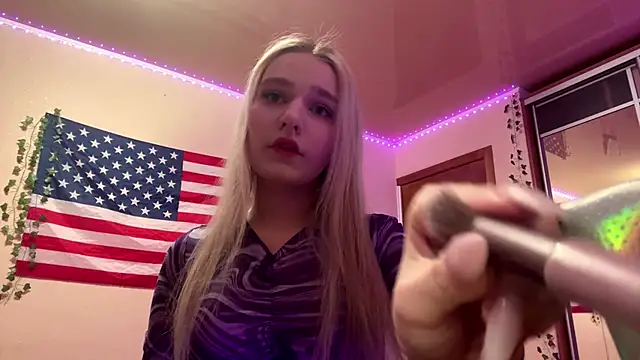 Snapshot of MiaBerlateen chatting on 02/26/26, 06:29 MiaBerlateen online show from 02/26/26, 06:29