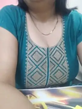 Snapshot of SexybeboX chatting on 02/12/26, 07:58 SexybeboX online show from 02/12/26, 07:58