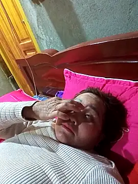 Snapshot of sigmasia chatting on 03/08/26, 02:04 sigmasia online show from 03/08/26, 02:04