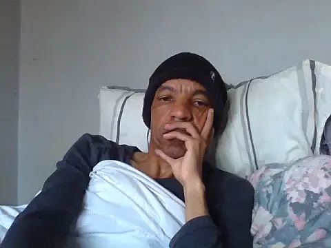 Snapshot of lavelle26 chatting on 03/25/26, 07:14 lavelle26 online show from 03/25/26, 07:14