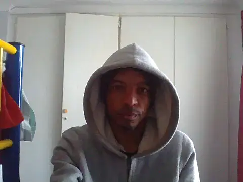Snapshot of lavelle26 chatting on 04/17/26, 08:28 lavelle26 online show from 04/17/26, 08:28