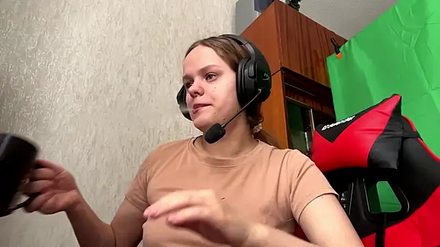 Snapshot of PurrfectPlay chatting on 03/03/26, 10:32 PurrfectPlay online show from 03/03/26, 10:32