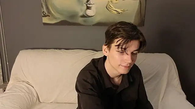 Snapshot of A_LF chatting on 06/18/26, 01:37 A LF online show from 06/18/26, 01:37