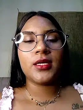 Snapshot of Zoe_Renata chatting on 06/19/26, 02:38 Zoe Renata online show from 06/19/26, 02:38
