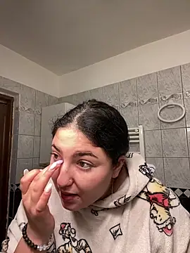 Snapshot of Amber_Sinn chatting on 03/30/26, 03:35 Amber Sinn online show from 03/30/26, 03:35