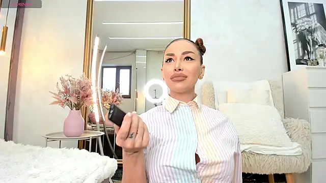 ElinaMoon  online show from 02/27/26, 06:57