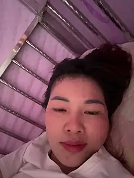 Snapshot of Loyalty-love chatting on 02/21/26, 07:53 Loyalty-love online show from 02/21/26, 07:53