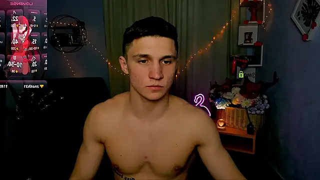 Snapshot of emmanuel_shine chatting on 03/20/26, 08:03 emmanuel shine online show from 03/20/26, 08:03