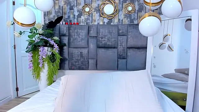 MiiaTauro online show from 02/27/26, 08:31