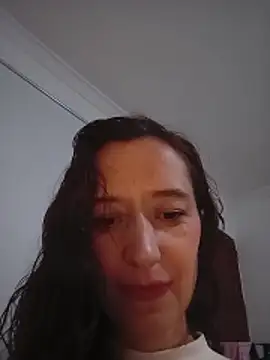 Snapshot of Aurabloom_1 chatting on 03/28/26, 10:15 Aurabloom 1 online show from 03/28/26, 10:15