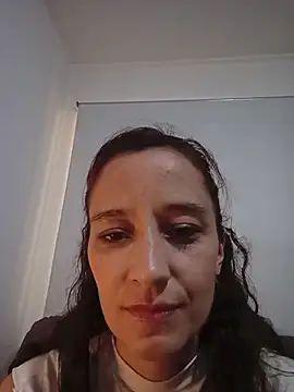 Snapshot of Aurabloom_1 chatting on 04/03/26, 06:17 Aurabloom 1 online show from 04/03/26, 06:17