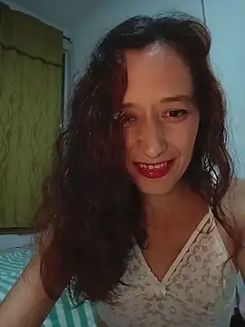 Snapshot of Aurabloom_1 chatting on 04/21/26, 10:43 Aurabloom 1 online show from 04/21/26, 10:43