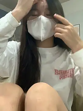 Rin-yiyi online show from 02/09/26, 02:59