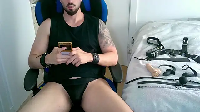 Sub-Titan online show from 04/11/26, 10:41